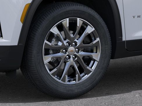 New 2026 Chevrolet Traverse LT FWD image 9
