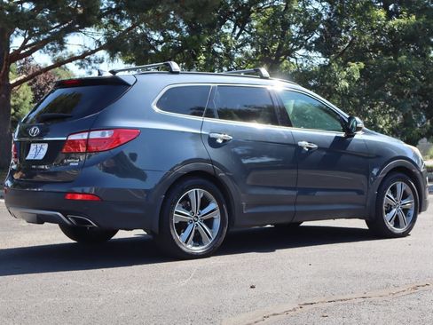 Used 2015 Hyundai Santa Fe Limited w/ Option Group 04 FWD image 5