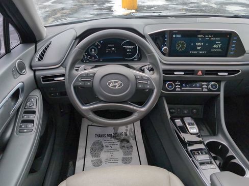 Used 2021 Hyundai Sonata Limited image 17