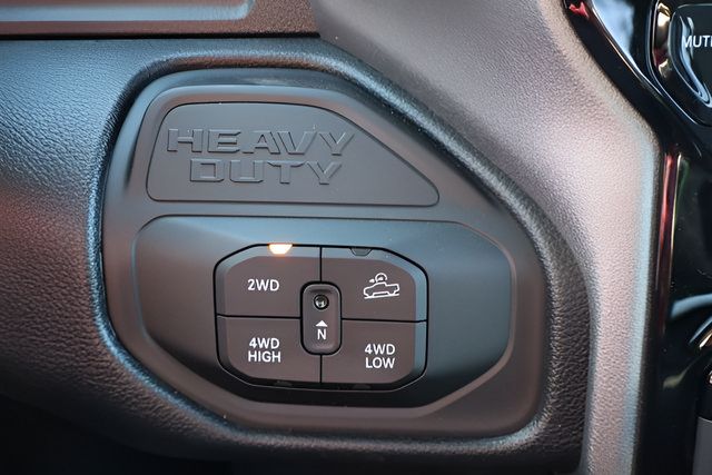 New 2026 RAM 2500 Warlock AWD/4WD image 17