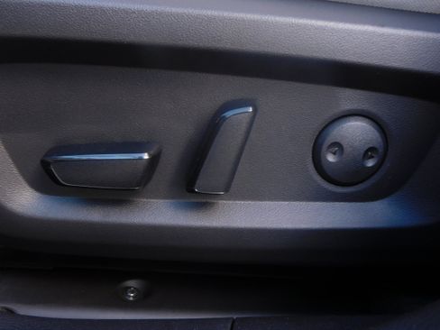 New 2025 Mitsubishi Outlander AWD image 11