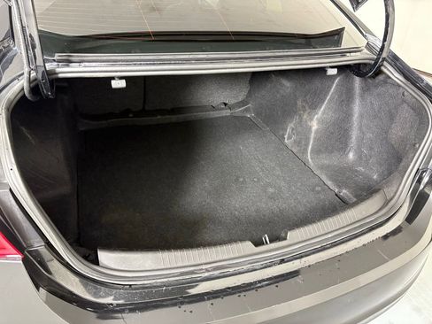 Used 2023 Chevrolet Malibu LT image 39