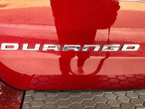 Used 2023 Dodge Durango GT RWD image 9