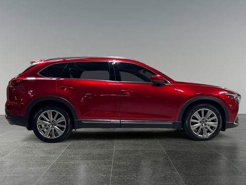 Used 2023 MAZDA CX-9 Signature image 9