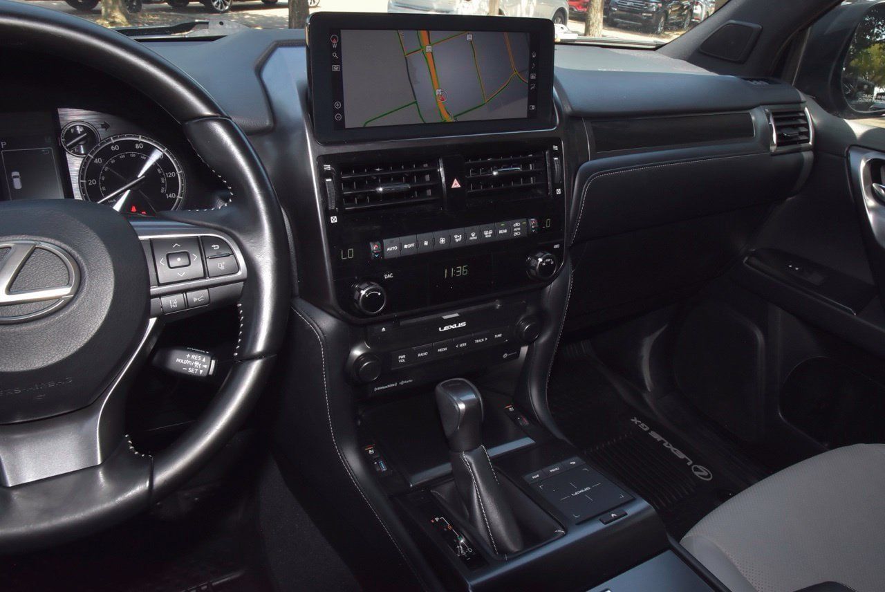 Used 2023 Lexus GX 460 w/ Black Line Special Edition AWD/4WD image 27