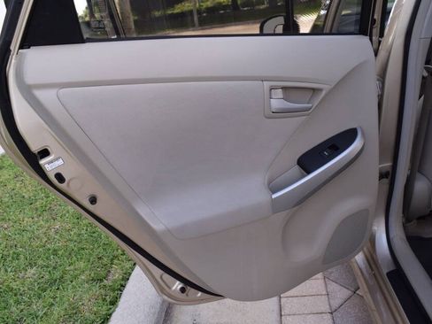 Used 2010 Toyota Prius FWD image 72