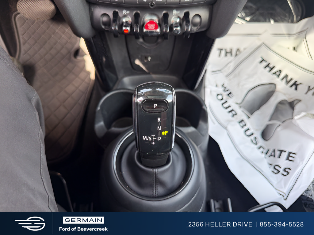 Used 2023 MINI Cooper 2-Door Hardtop FWD image 16