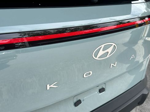 Used 2024 Hyundai Kona SEL FWD image 10
