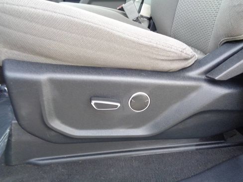 Used 2019 Ford F250 XLT w/ XLT Premium Package image 44