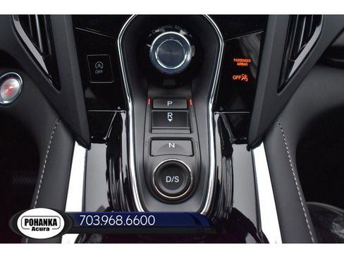 New 2026 Acura RDX SH-AWD image 17