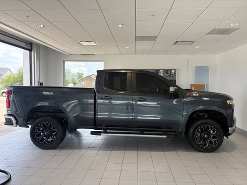 Used 2019 Chevrolet Silverado 1500 LT w/ All-Star Edition AWD/4WD image 10