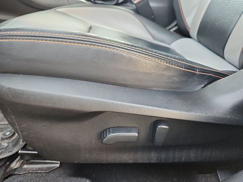 Used 2019 Subaru Crosstrek 2.0i Limited w/ Moonroof Package w/Navigation image 24