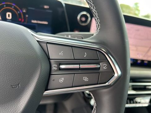 New 2026 Chevrolet Traverse LT w/ Midnight/Sport Edition FWD image 19