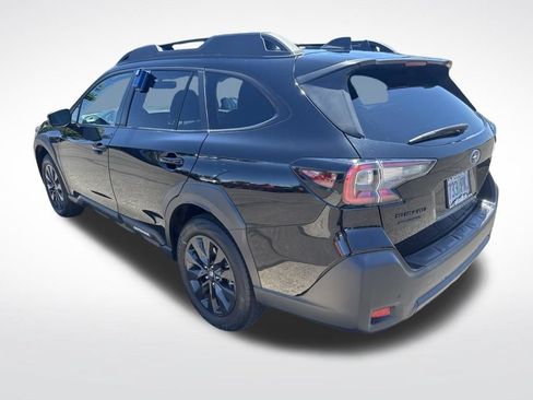 Used 2024 Subaru Outback Onyx Edition XT AWD/4WD image 5