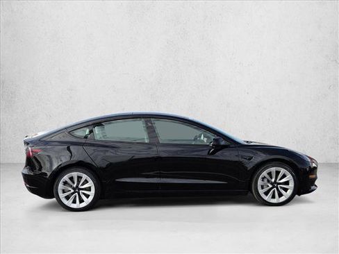 Used 2021 Tesla Model 3 Long Range image 4