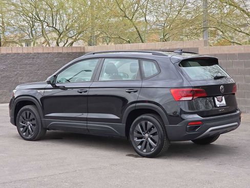 Used 2023 Volkswagen Taos S w/ Driver Assistance Package image 7
