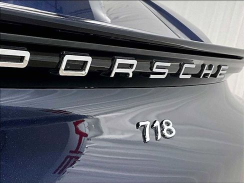 Used 2019 Porsche 718 Cayman image 29