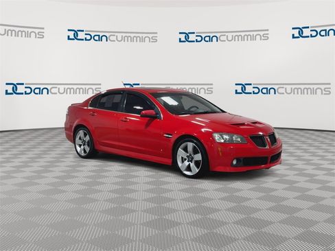 Used 2009 Pontiac G8 GT w/ Premium Package image 2