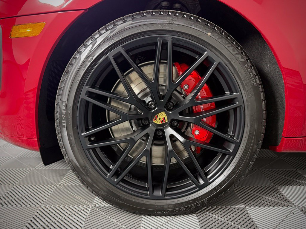New 2026 Porsche Macan GTS AWD/4WD image 13