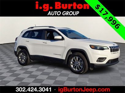 Used 2019 Jeep Cherokee Latitude Plus w/ Comfort/Convenience Group