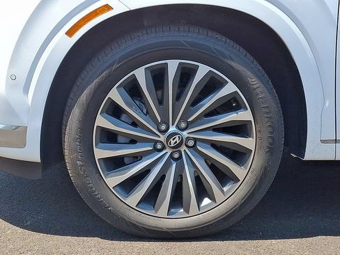 Certified 2025 Hyundai Palisade Calligraphy AWD/4WD image 7