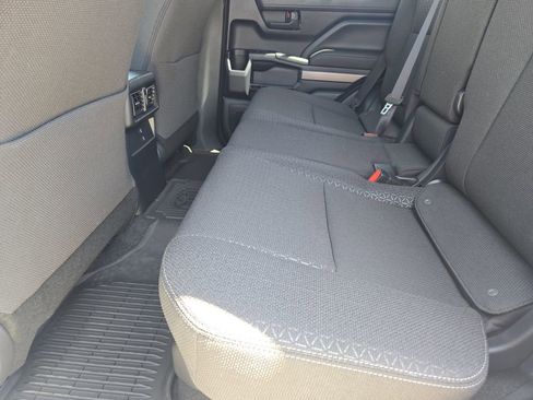 New 2026 Toyota 4Runner SR5 AWD/4WD image 21