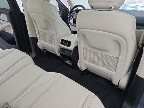 New 2026 Mercedes-Benz GLE 450 4MATIC image 11