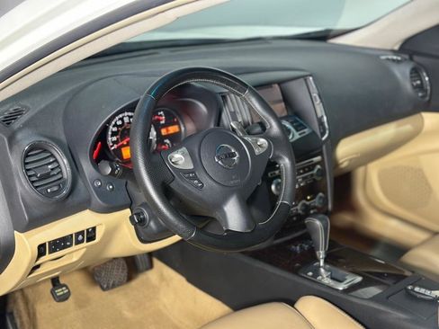 Used 2011 Nissan Maxima 3.5 SV w/ Premium Pkg FWD image 30