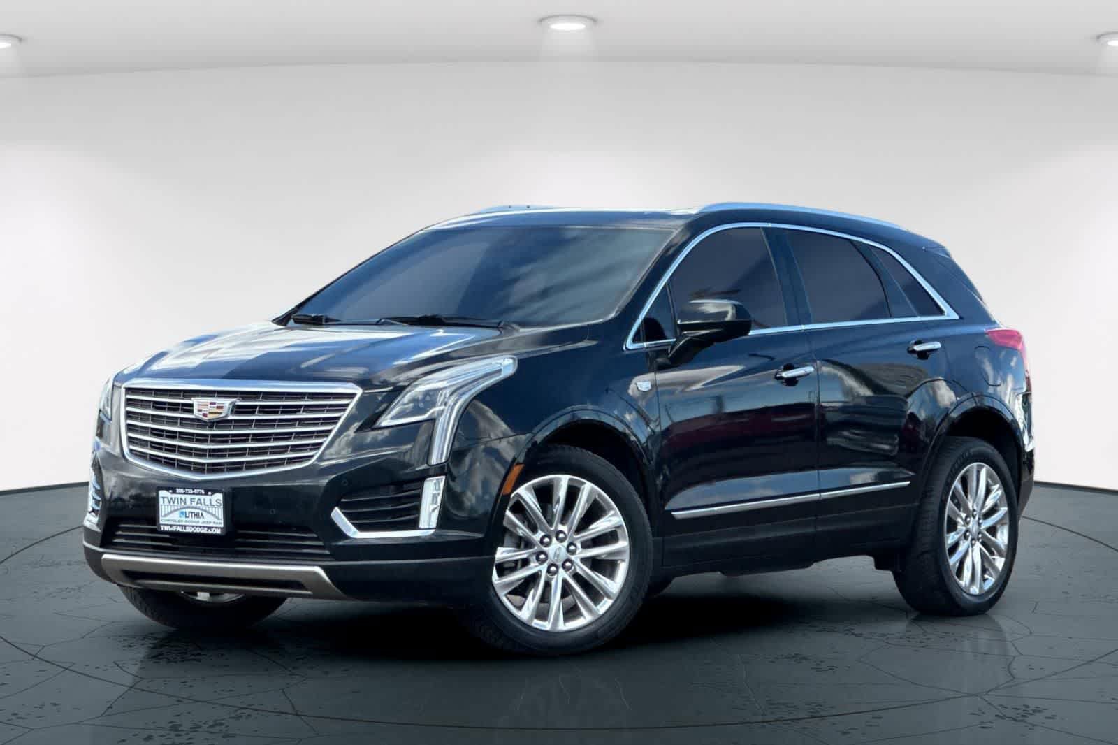 Used 2017 Cadillac XT5 Platinum AWD/4WD image 1