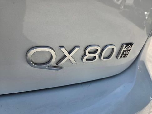 Certified 2026 INFINITI QX80 Luxe w/ Cargo Package AWD/4WD image 18