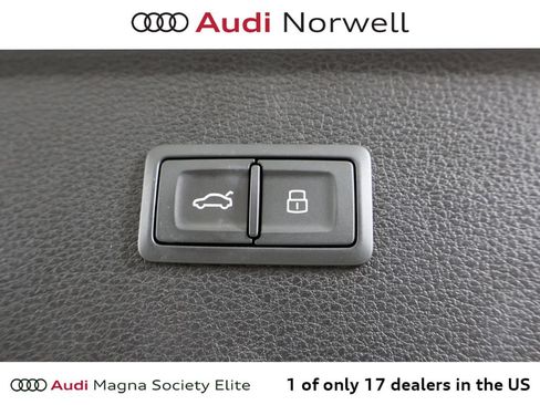 Used 2023 Audi Q5 2.0T Prestige AWD/4WD image 17