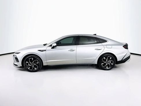 Used 2025 Hyundai Sonata SEL FWD image 3