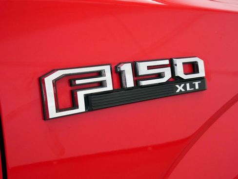 Used 2016 Ford F150 XLT w/ Equipment Group 302A Luxury AWD/4WD image 9