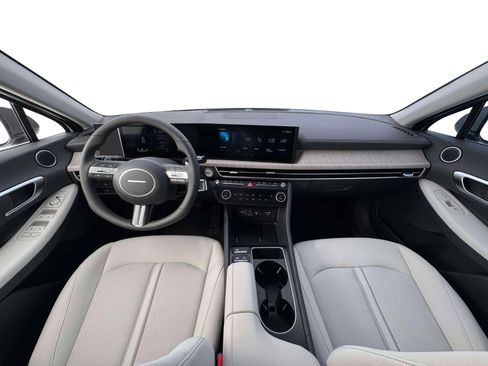 New 2026 Hyundai Sonata SEL FWD image 13