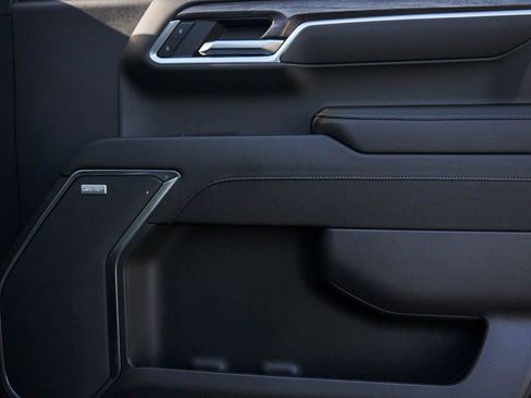 New 2025 Chevrolet Silverado 1500 LTZ w/ LTZ Premium Package image 8