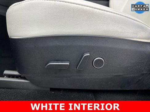 Used 2021 Tesla Model Y Long Range image 8