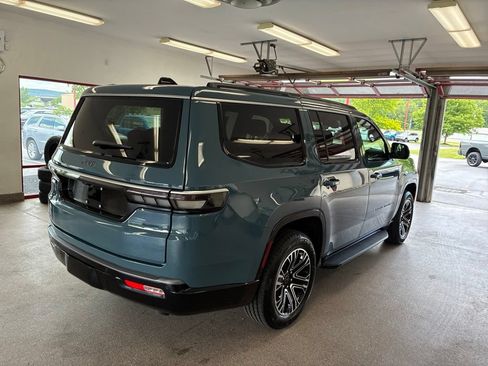 New 2026 Jeep Grand Wagoneer 4WD image 34