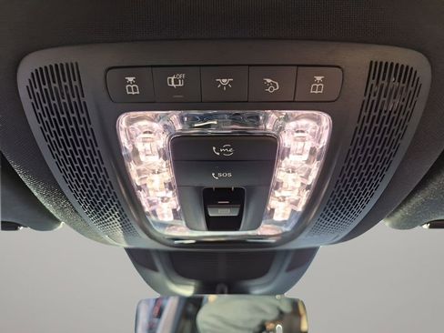 Used 2026 Mercedes-Benz GLS 580 4MATIC image 41