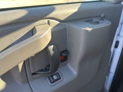 Certified 2024 GMC Savana 2500 w/ Driver Convenience Package image 32