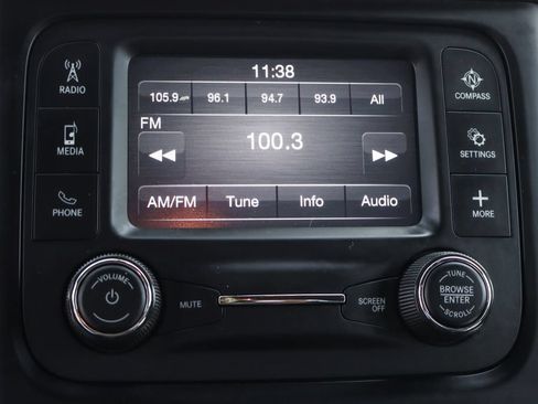 Used 2022 RAM 5500 Tradesman w/ Chrome Appearance Group AWD/4WD image 31