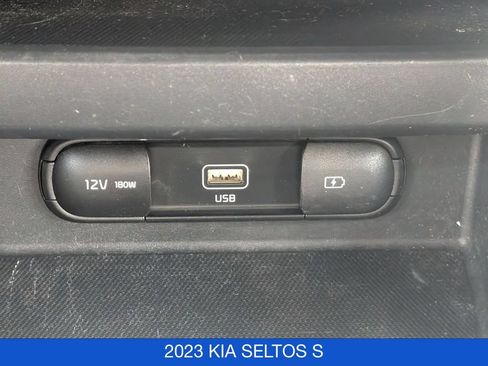 Used 2023 Kia Seltos S AWD/4WD image 24