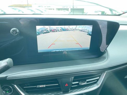 Used 2025 Buick Encore GX Preferred image 17
