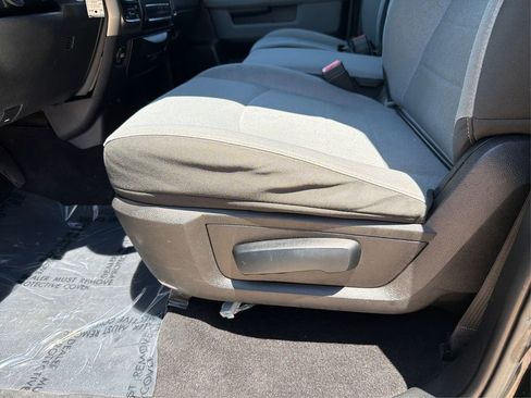 Used 2018 RAM 1500 Lone Star AWD/4WD image 17