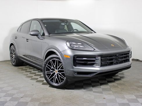 New 2026 Porsche Cayenne Coupe image 9