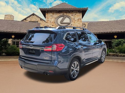 Used 2022 Subaru Ascent Touring AWD/4WD image 3