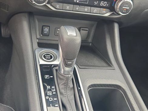 Used 2025 Nissan Sentra SV w/ All-Weather Package FWD image 11