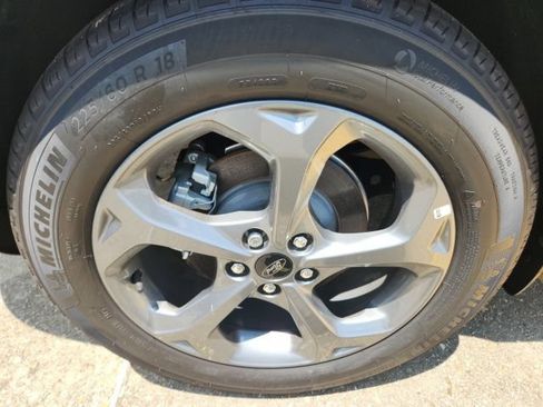 Used 2025 Ford Escape Active FWD image 15