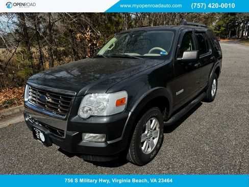 Used 2007 Ford Explorer XLT AWD/4WD image 1