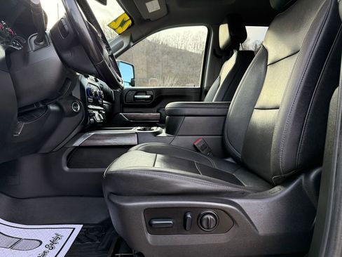 Used 2022 Chevrolet Silverado 2500 LTZ w/ LTZ Plus Package image 21