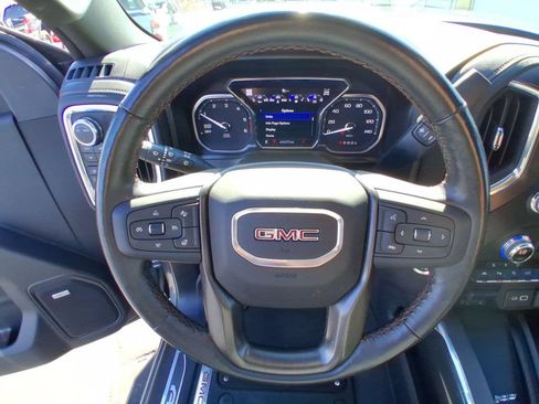 Used 2021 GMC Sierra 1500 AT4 w/ AT4 Value Package AWD/4WD image 14